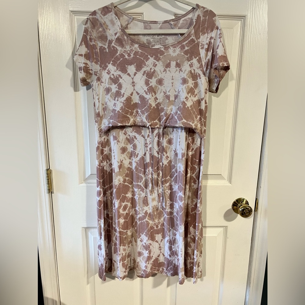 Latched Mama Medium Drawstring